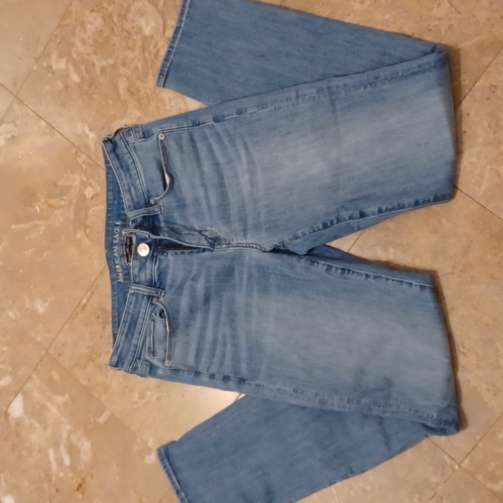 American Eagle Outfitters straight leg LONG blue jeans